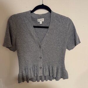 Amazon The Drop - Women's Gray Ribbed Button-Down Top